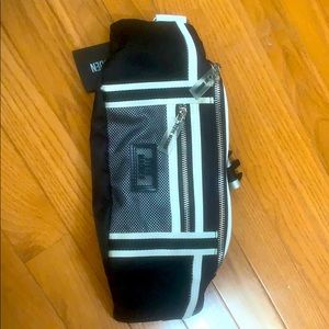 Steve Madden Fanny pack